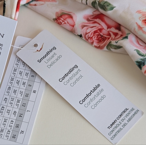 Jantzen Rose Print Front Lacing Back Tie Swimsuit - Picture 6 of 8